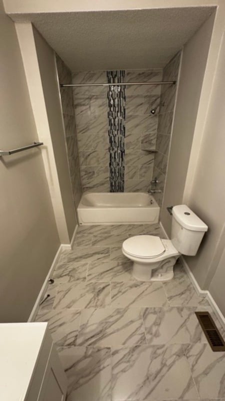 Building Photo - 1418 Snowden Ave