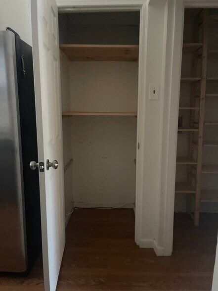 Building Photo - 6644 Gravois Ave