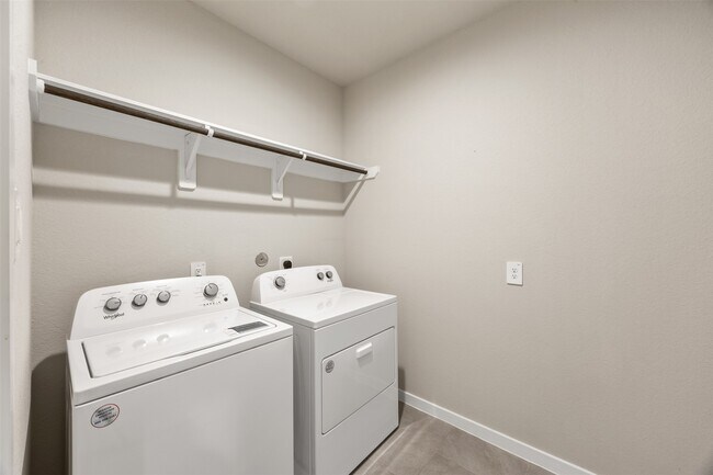 Building Photo - 7514 Sonora Star Ln