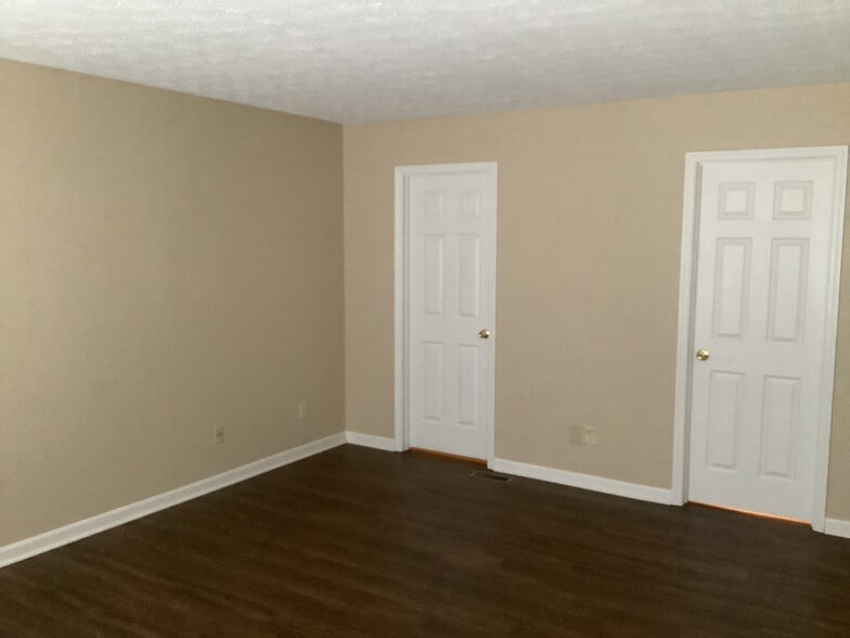 Building Photo - 4408 Moselle Dr