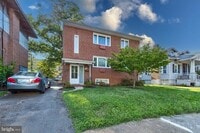 Building Photo - 926 N Edgewood St