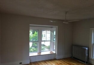 Building Photo - 58 Fessenden St