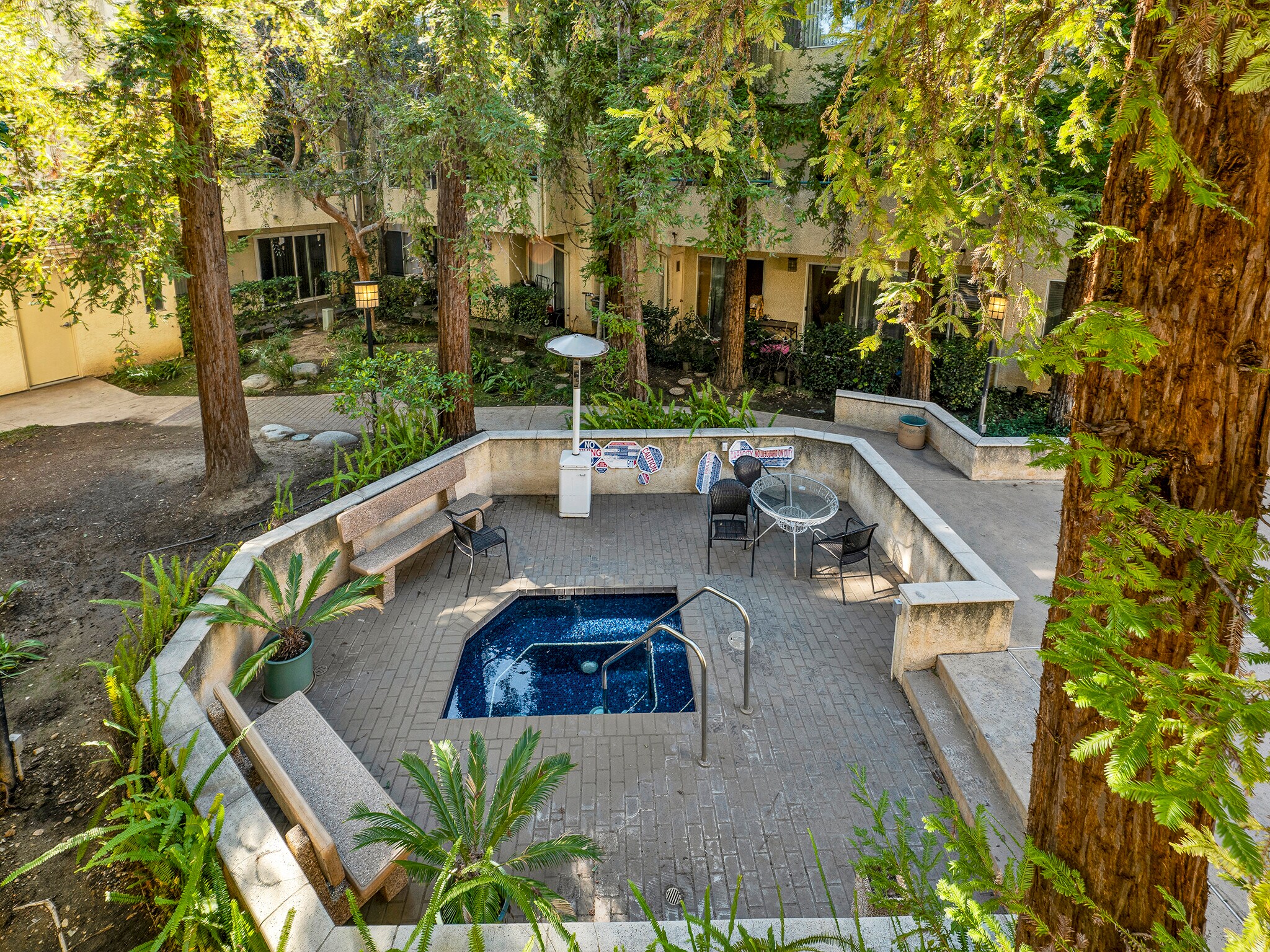 Building Photo - 7800 Topanga Canyon Blvd