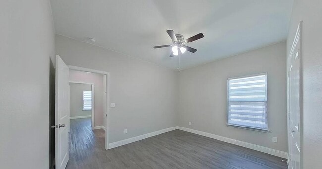 Building Photo - Spacious, Stylish, and Simply Perfect — 4 Bedroom Home