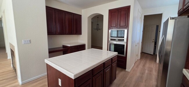Building Photo - 4195 Peninsula Point Dr