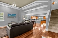 Building Photo - 14590 Damai Ln