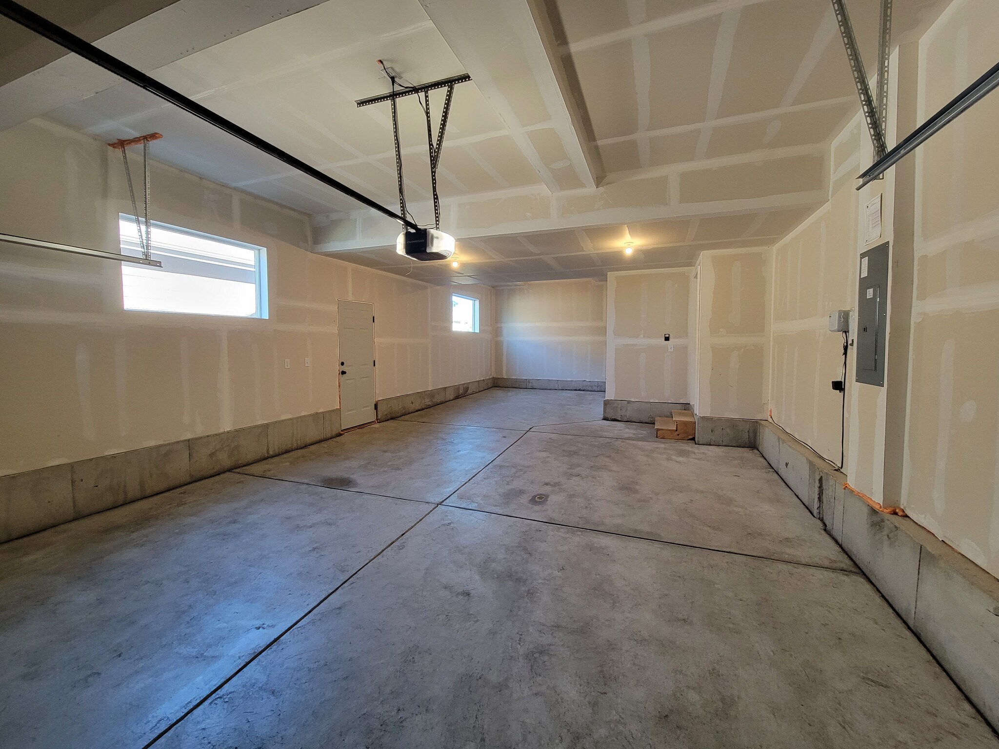 Building Photo - 1823 Abundance Dr