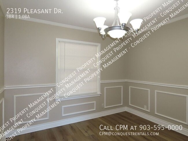 Building Photo - 2319 Pleasant Dr