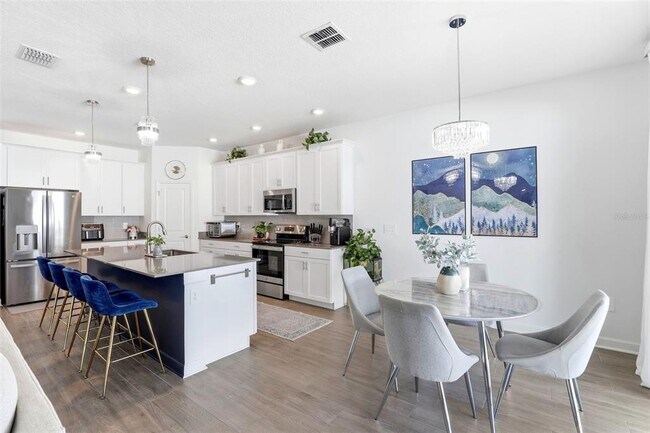 Building Photo - 5671 Stephens Rd