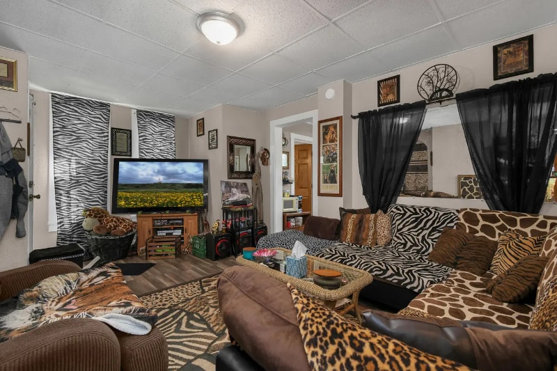 Building Photo - 11 Jefferson St