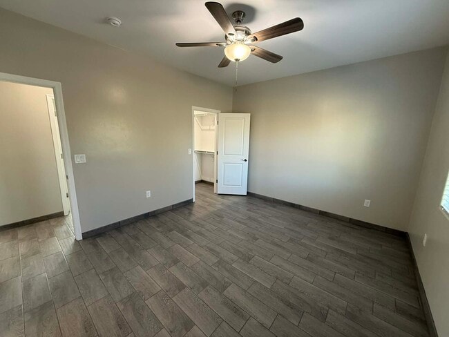 Building Photo - 803 N Van Alstine St