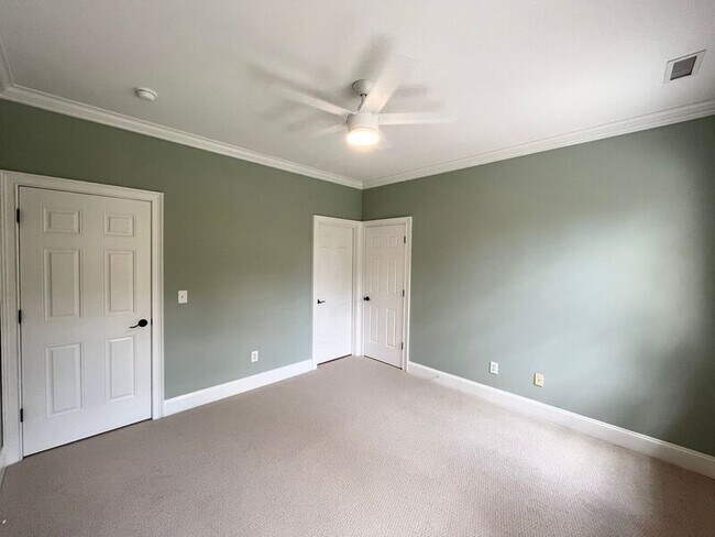 Building Photo - 1205 Enderbury Dr