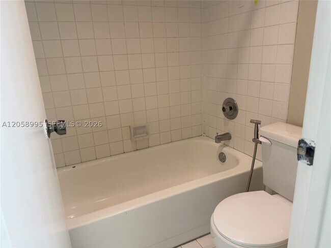 Building Photo - 9843 SW 138th St