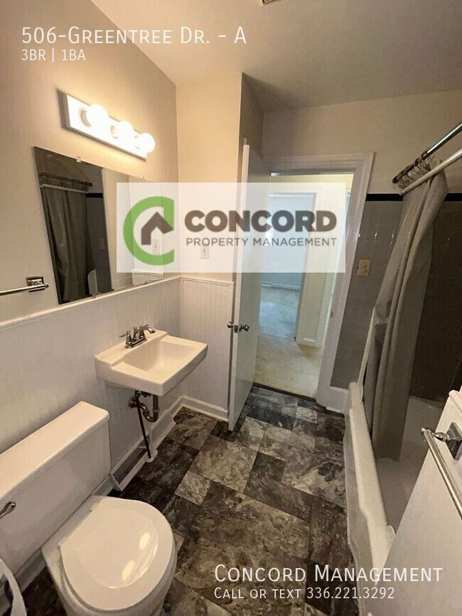 Building Photo - 506-Greentree Dr.-A