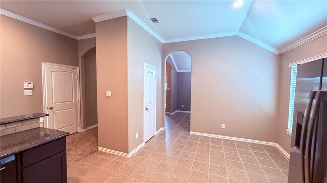 Building Photo - 16627 Fiesta Rose Ct