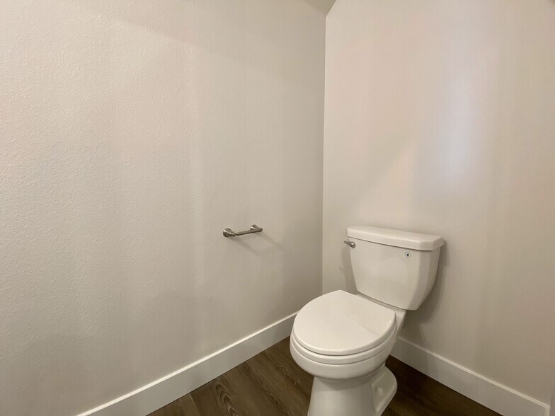Building Photo - 2402 49th Ave Ct