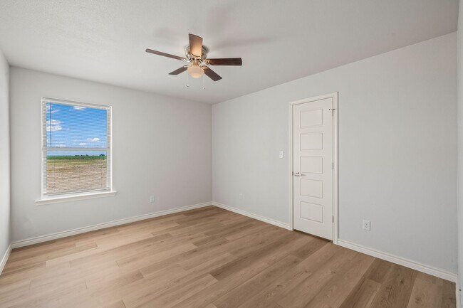 Building Photo - New Construction Home In Idalou ISD!