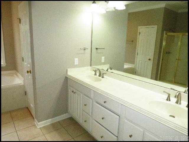 Building Photo - 11 Red Cedar Cove