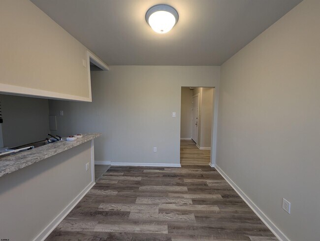 Building Photo - 46 N Connecticut Ave