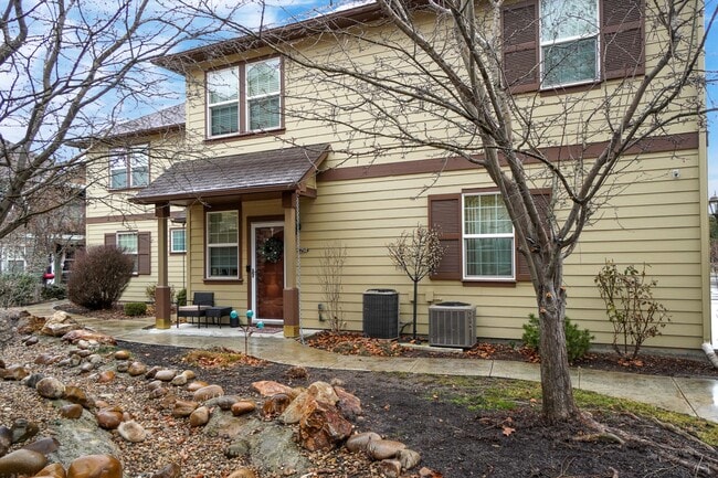 Building Photo - 1254 E Winding Creek Dr