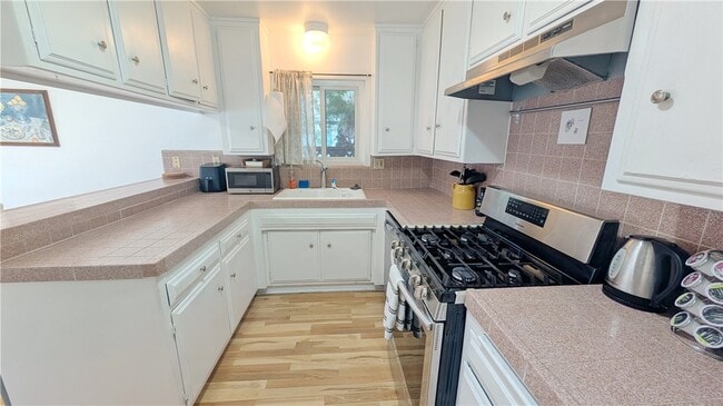 Building Photo - 24438 Ward St