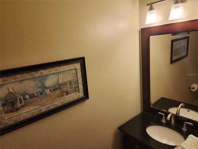 Building Photo - 6290 Bahia Del Mar Cir N