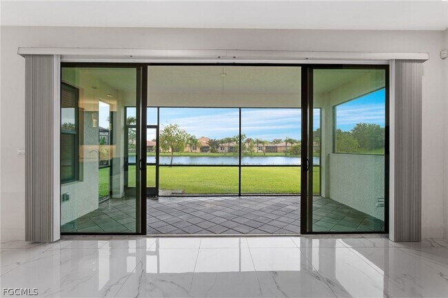 Building Photo - 11604 Meadowrun Cir