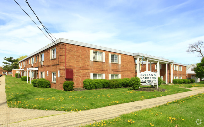 Building Photo - Holland Gardens Apartments