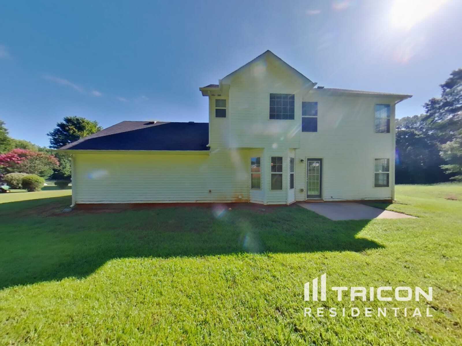 Building Photo - 460 Arthurs Ln