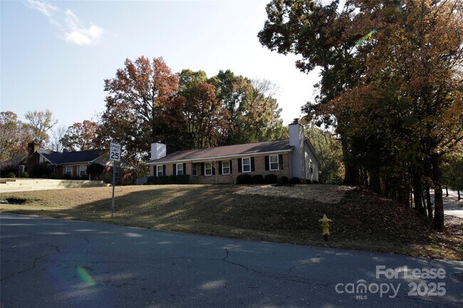 Building Photo - 12300 Rock Canyon Dr