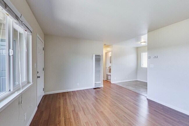 Building Photo - 1758 S Grant St