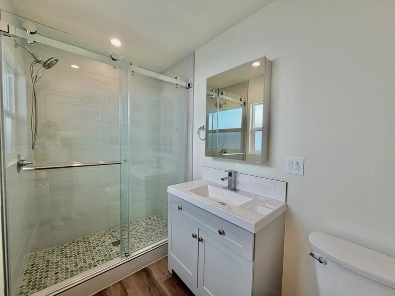 Building Photo - 501 S Gaylord Dr