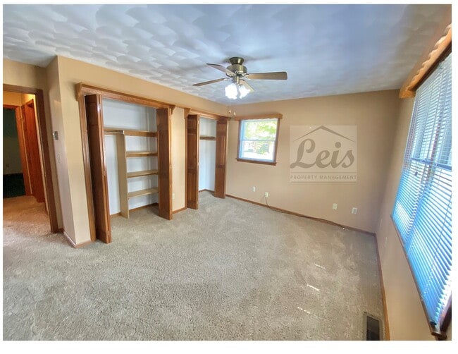 Building Photo - 17 Seminole Ln