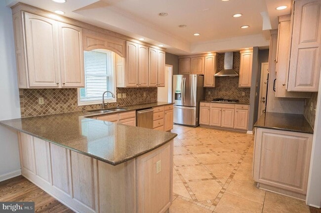 Building Photo - 5482 Royal Mile Blvd