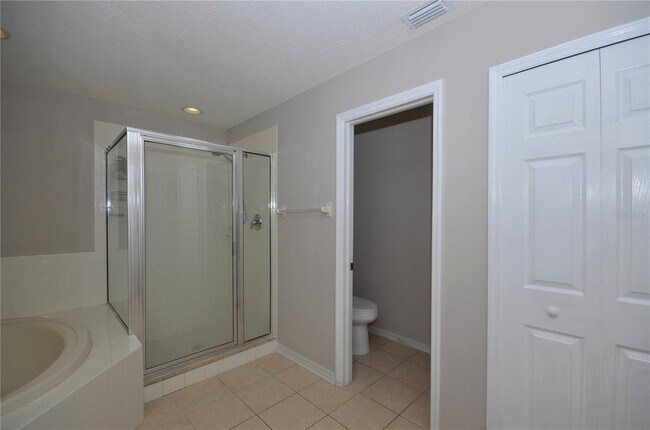 Building Photo - 1625 Emerald Hill Way