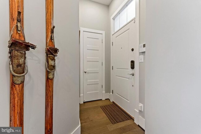 Building Photo - 783 Morton St NW