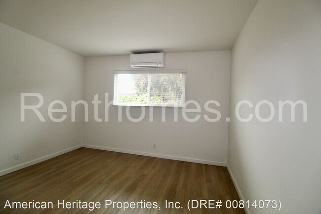 Building Photo - 2 br, 1 bath House - 733 Snapdragon Street