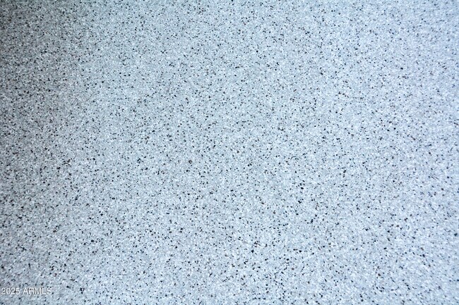 Building Photo - 14801 N Agua Fria Dr