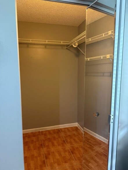 Building Photo - 4723 Sable Pine Cir