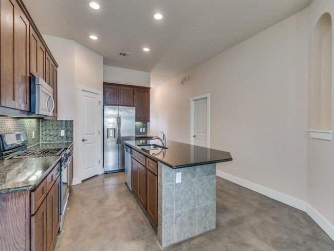 Building Photo - 12205 Barras Branch Dr