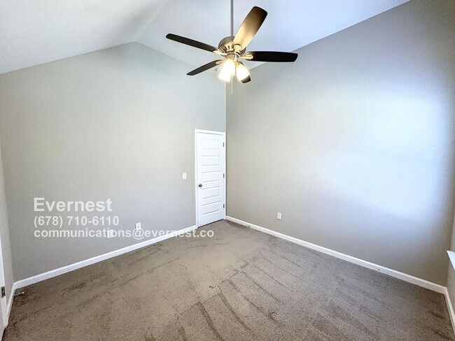 Building Photo - 3177 Alhambra Cir