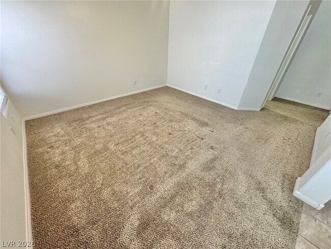 Building Photo - 584 Playa Linda Pl