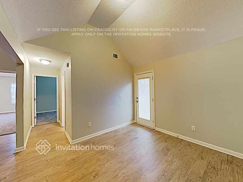 Building Photo - 2530 Thunder Basin Way