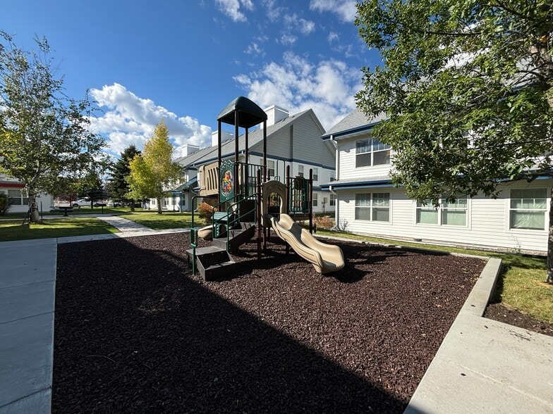 Building Photo - Baxter Apartments