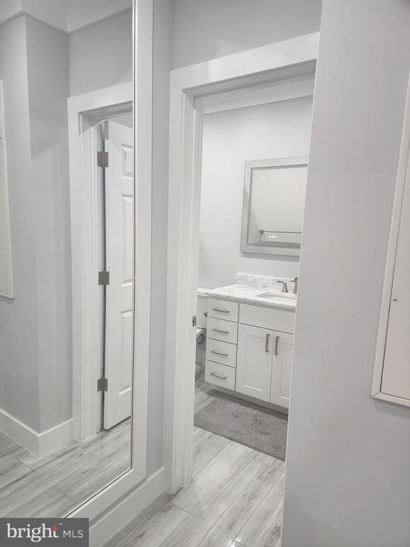 Building Photo - 255 S Pickett St