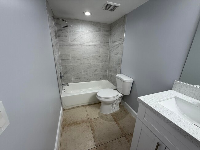 Building Photo - 5760 Rock Island Rd