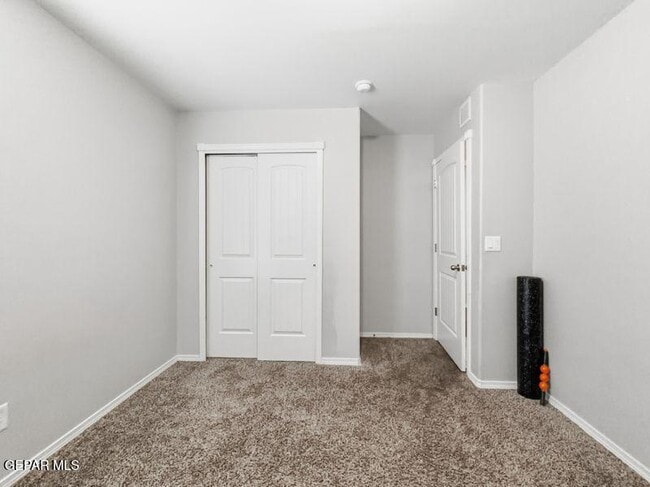 Building Photo - 13828 Summer Story Ave