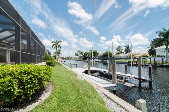 Building Photo - 121 June Ct