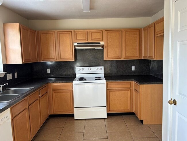Building Photo - 2307 Birch Canyon Ct