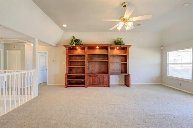 Building Photo - 19230 Canyon Bay Dr